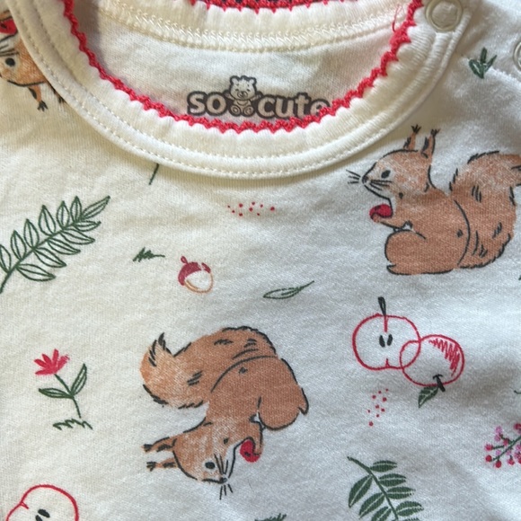 Squirrel onesie - Picture 2 of 4